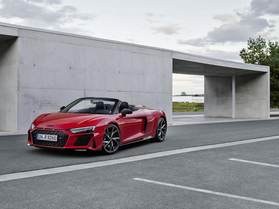  Audi R8 V10 RWD Spyder 2019 года  (WW) (фото 30 из 36)